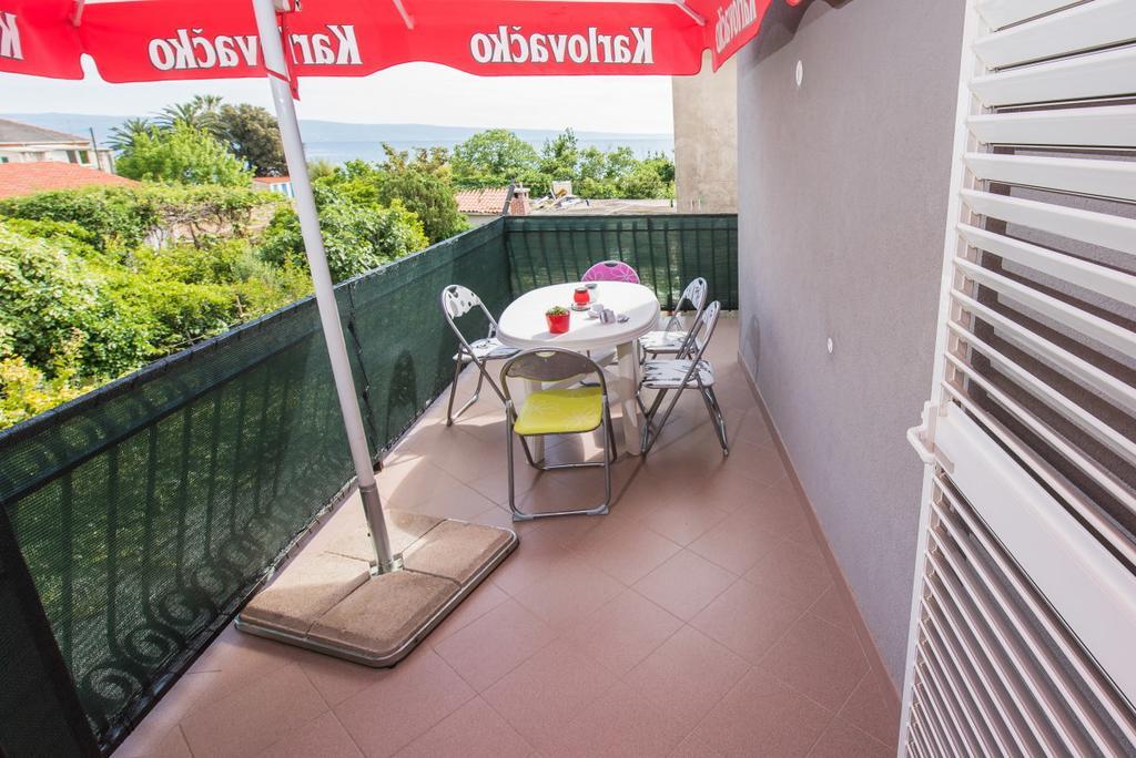 Apartments Blaf Подстрана Экстерьер фото